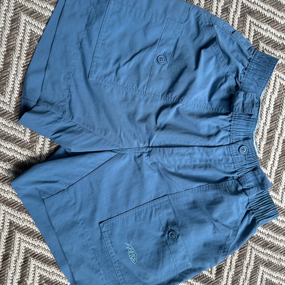 AFTCO Blue Cargo Shorts with Durable Design